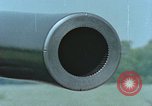 Standbild M115 howitzer United States USA, 1965, aus Sekunde 17 historischem Filmmaterial Videoclip 65675023978