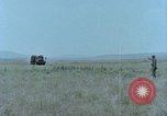 Standbild M115 howitzer United States USA, 1965, aus Sekunde 34 historischem Filmmaterial Videoclip 65675023978
