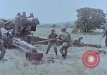 Standbild M115 howitzer United States USA, 1965, aus Sekunde 58 historischem Filmmaterial Videoclip 65675023978