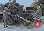 Standbild M110 self-propelled howitzer United States USA, 1965, aus Sekunde 57 historischem Filmmaterial Videoclip 65675023979