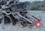 Standbild M107selbstfahrende gun United States USA, 1965, aus Sekunde 36 historischem Filmmaterial Videoclip 65675023980