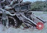 Standbild M107selbstfahrende gun United States USA, 1965, aus Sekunde 39 historischem Filmmaterial Videoclip 65675023980