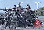 Standbild M107selbstfahrende gun United States USA, 1965, aus Sekunde 42 historischem Filmmaterial Videoclip 65675023980