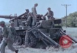 Standbild M107selbstfahrende gun United States USA, 1965, aus Sekunde 44 historischem Filmmaterial Videoclip 65675023980