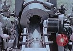 Standbild M107selbstfahrende gun United States USA, 1965, aus Sekunde 59 historischem Filmmaterial Videoclip 65675023980