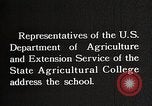 Image African American les élèves apprennent à partir de l'école Mobile Tuskegee Alabama United States USA, 1921, de la seconde 13 séquences d'archives historiques vidéo 65675023996