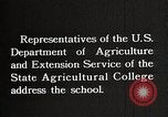 Image African American les élèves apprennent à partir de l'école Mobile Tuskegee Alabama United States USA, 1921, de la seconde 15 séquences d'archives historiques vidéo 65675023996