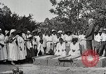 Image African American les élèves apprennent à partir de l'école Mobile Tuskegee Alabama United States USA, 1921, de la seconde 20 séquences d'archives historiques vidéo 65675023996