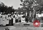 Image African American les élèves apprennent à partir de l'école Mobile Tuskegee Alabama United States USA, 1921, de la seconde 28 séquences d'archives historiques vidéo 65675023996