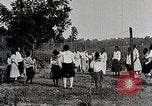 Image African American les élèves apprennent à partir de l'école Mobile Tuskegee Alabama United States USA, 1921, de la seconde 40 séquences d'archives historiques vidéo 65675023996
