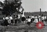 Image African American les élèves apprennent à partir de l'école Mobile Tuskegee Alabama United States USA, 1921, de la seconde 42 séquences d'archives historiques vidéo 65675023996