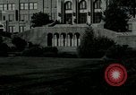Standbild Integration aller-weiße High School von 9 schwarze Studenten Little Rock Arkansas United States USA, 1957, aus Sekunde 16 historischem Filmmaterial Videoclip 65675024010
