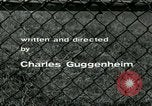 Standbild Integration aller-weiße High School von 9 schwarze Studenten Little Rock Arkansas United States USA, 1957, aus Sekunde 30 historischem Filmmaterial Videoclip 65675024010