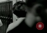 Standbild Thelma Mothershed von "Little Rock Neun" in Southern Illinois Univers Carbondale Illinois United States USA, 1964, aus Sekunde 3 historischem Filmmaterial Videoclip 65675024013