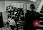 Standbild Thelma Mothershed von "Little Rock Neun" in Southern Illinois Univers Carbondale Illinois United States USA, 1964, aus Sekunde 22 historischem Filmmaterial Videoclip 65675024013