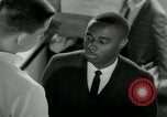 Standbild Thelma Mothershed von "Little Rock Neun" in Southern Illinois Univers Carbondale Illinois United States USA, 1964, aus Sekunde 37 historischem Filmmaterial Videoclip 65675024013