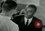 Standbild Thelma Mothershed von "Little Rock Neun" in Southern Illinois Univers Carbondale Illinois United States USA, 1964, aus Sekunde 44 historischem Filmmaterial Videoclip 65675024013