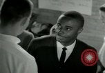 Standbild Thelma Mothershed von "Little Rock Neun" in Southern Illinois Univers Carbondale Illinois United States USA, 1964, aus Sekunde 46 historischem Filmmaterial Videoclip 65675024013