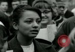 Standbild Leben der neun Studenten integrierte zentrale Hohe in Little Rock United States USA, 1964, aus Sekunde 60 historischem Filmmaterial Videoclip 65675024014