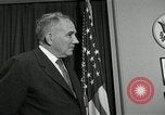 Standbild Plaque Präsentation United States USA, 1957, aus Sekunde 23 historischem Filmmaterial Videoclip 65675024018