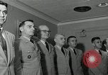 Standbild Plaque Präsentation United States USA, 1957, aus Sekunde 51 historischem Filmmaterial Videoclip 65675024018