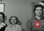 Standbild Plaque Präsentation United States USA, 1957, aus Sekunde 58 historischem Filmmaterial Videoclip 65675024018
