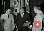 Standbild H G Milton III United States USA, 1957, aus Sekunde 49 historischem Filmmaterial Videoclip 65675024019