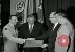 Standbild H G Milton III United States USA, 1957, aus Sekunde 51 historischem Filmmaterial Videoclip 65675024019