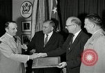 Standbild H G Milton III United States USA, 1957, aus Sekunde 52 historischem Filmmaterial Videoclip 65675024019