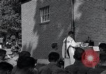 Standbild katholischen Dienste Arkansas United States USA, 1957, aus Sekunde 14 historischem Filmmaterial Videoclip 65675024022