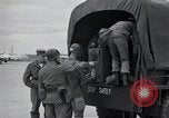 Immagine di 101St truppe aviotrasportate Arkansas United States USA, 1957, secondo 15 filmato di repertorio 65675024031