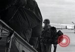 Immagine di 101St truppe aviotrasportate Arkansas United States USA, 1957, secondo 47 filmato di repertorio 65675024031