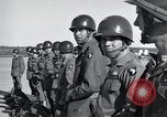 Immagine di 101St truppe aviotrasportate 327Reggimento di Fanteria Arkansas United States USA, 1957, secondo 22 filmato di repertorio 65675024033