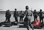 Immagine di 101St truppe aviotrasportate 327Reggimento di Fanteria Arkansas United States USA, 1957, secondo 38 filmato di repertorio 65675024033