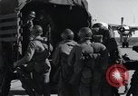 Immagine di 101St truppe aviotrasportate Arkansas United States USA, 1957, secondo 36 filmato di repertorio 65675024034