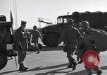 Immagine di 101St truppe aviotrasportate Arkansas United States USA, 1957, secondo 49 filmato di repertorio 65675024034