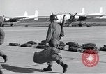Immagine di 101St truppe aviotrasportate Arkansas United States USA, 1957, secondo 58 filmato di repertorio 65675024034
