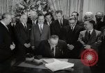 Standbild Lyndon Johnson Washington DC USA, 1964, aus Sekunde 28 historischem Filmmaterial Videoclip 65675024045