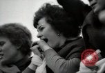 Standbild Beatles London England Vereinigtes Königreich, 1964, aus Sekunde 32 historischem Filmmaterial Videoclip 65675024046