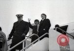Standbild Beatles London England Vereinigtes Königreich, 1964, aus Sekunde 37 historischem Filmmaterial Videoclip 65675024046