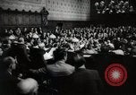Standbild Kriegsverbrechen Deutschland, 1946, aus Sekunde 28 historischem Filmmaterial Videoclip 65675024047