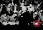 Standbild Kriegsverbrechen Deutschland, 1946, aus Sekunde 31 historischem Filmmaterial Videoclip 65675024047