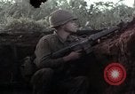 Standbild Betrieb Hawthorne Vietnam, 1966, aus Sekunde 22 historischem Filmmaterial Videoclip 65675024066