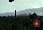 Standbild Betrieb Hawthorne Vietnam, 1966, aus Sekunde 32 historischem Filmmaterial Videoclip 65675024066