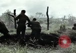 Standbild Betrieb Hawthorne Vietnam, 1966, aus Sekunde 44 historischem Filmmaterial Videoclip 65675024068