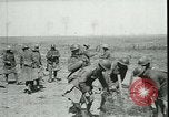 Standbild Schlacht von Arras Frankreich, 1917, aus Sekunde 11 historischem Filmmaterial Videoclip 65675024074