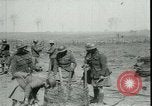 Standbild Schlacht von Arras Frankreich, 1917, aus Sekunde 24 historischem Filmmaterial Videoclip 65675024074