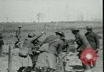 Standbild Schlacht von Arras Frankreich, 1917, aus Sekunde 44 historischem Filmmaterial Videoclip 65675024074