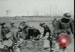 Standbild Schlacht von Arras Frankreich, 1917, aus Sekunde 47 historischem Filmmaterial Videoclip 65675024074