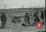 Standbild Schlacht von Arras Frankreich, 1917, aus Sekunde 56 historischem Filmmaterial Videoclip 65675024074